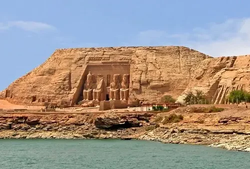 Bezoek aan de beroemdste markten van Egypte: Wat te kopen en hoe te onderhandelen